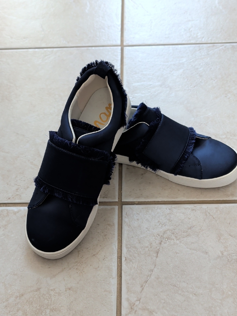 Sam Edelman Navy Fringe Slip-On Sneakers Girls Size 5